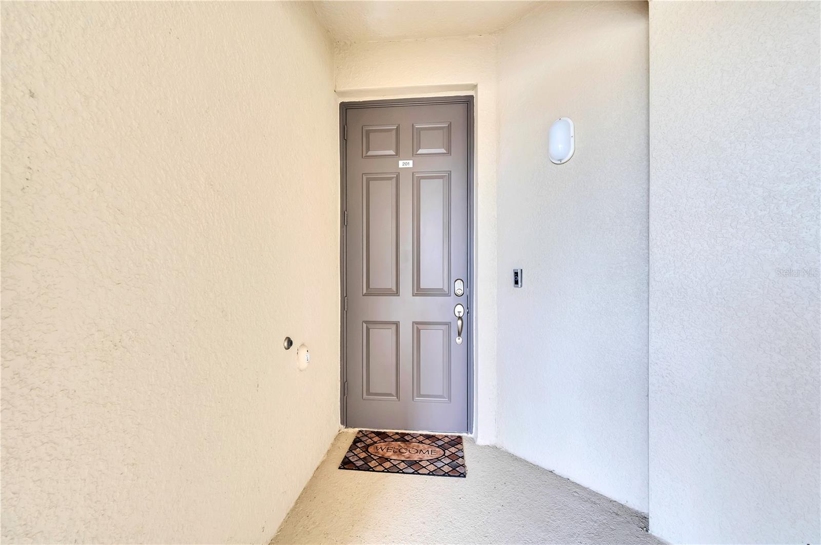 LAKEWOOD NATIONAL - Residential Lease