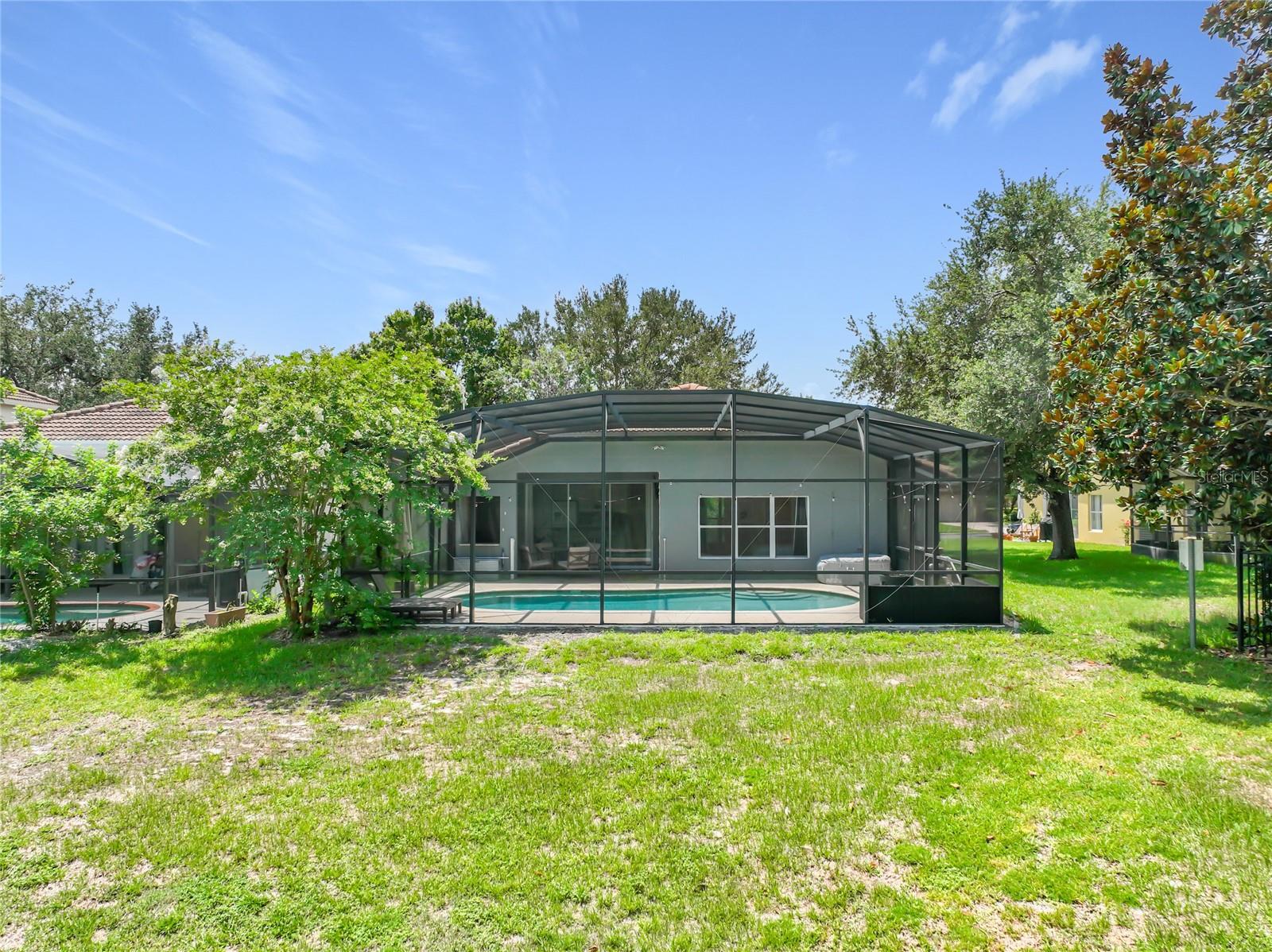 STONEBRIDGE LAKES - Residential