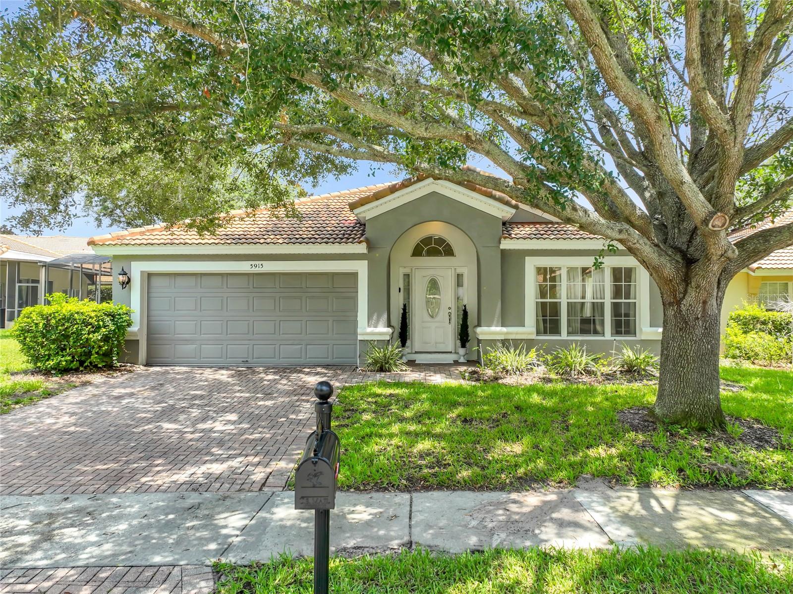 STONEBRIDGE LAKES - Residential