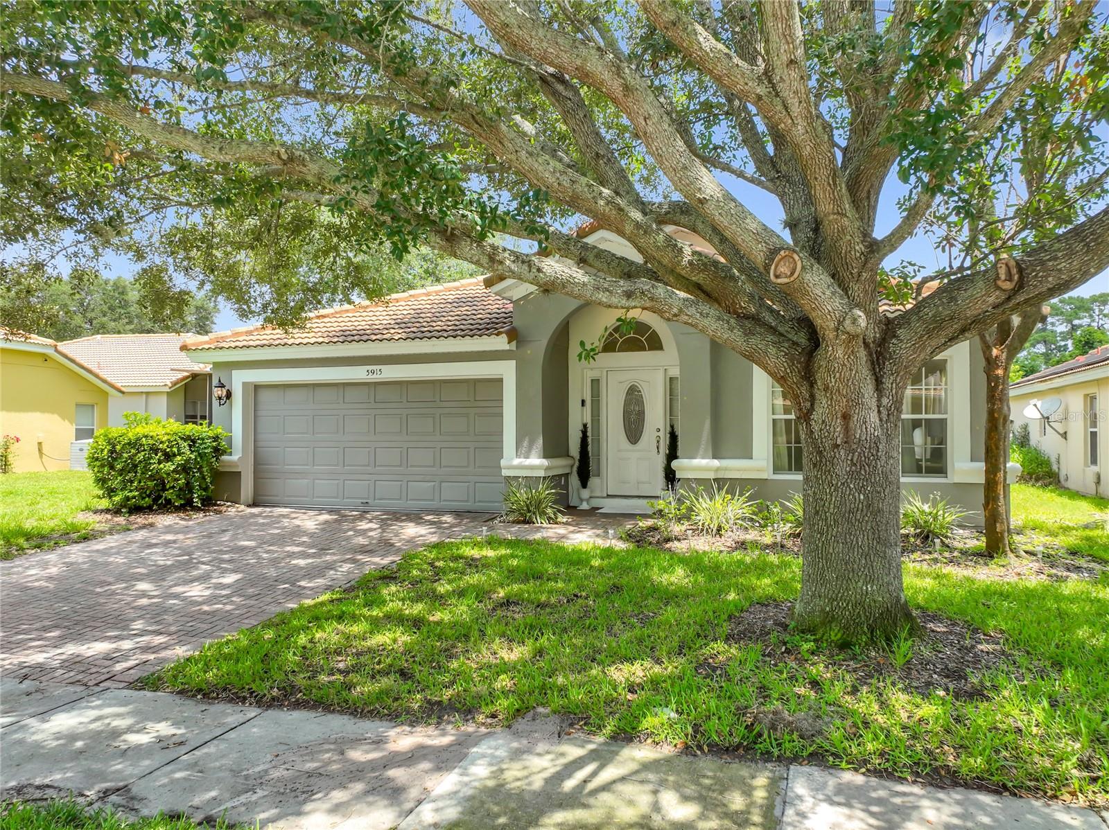 STONEBRIDGE LAKES - Residential