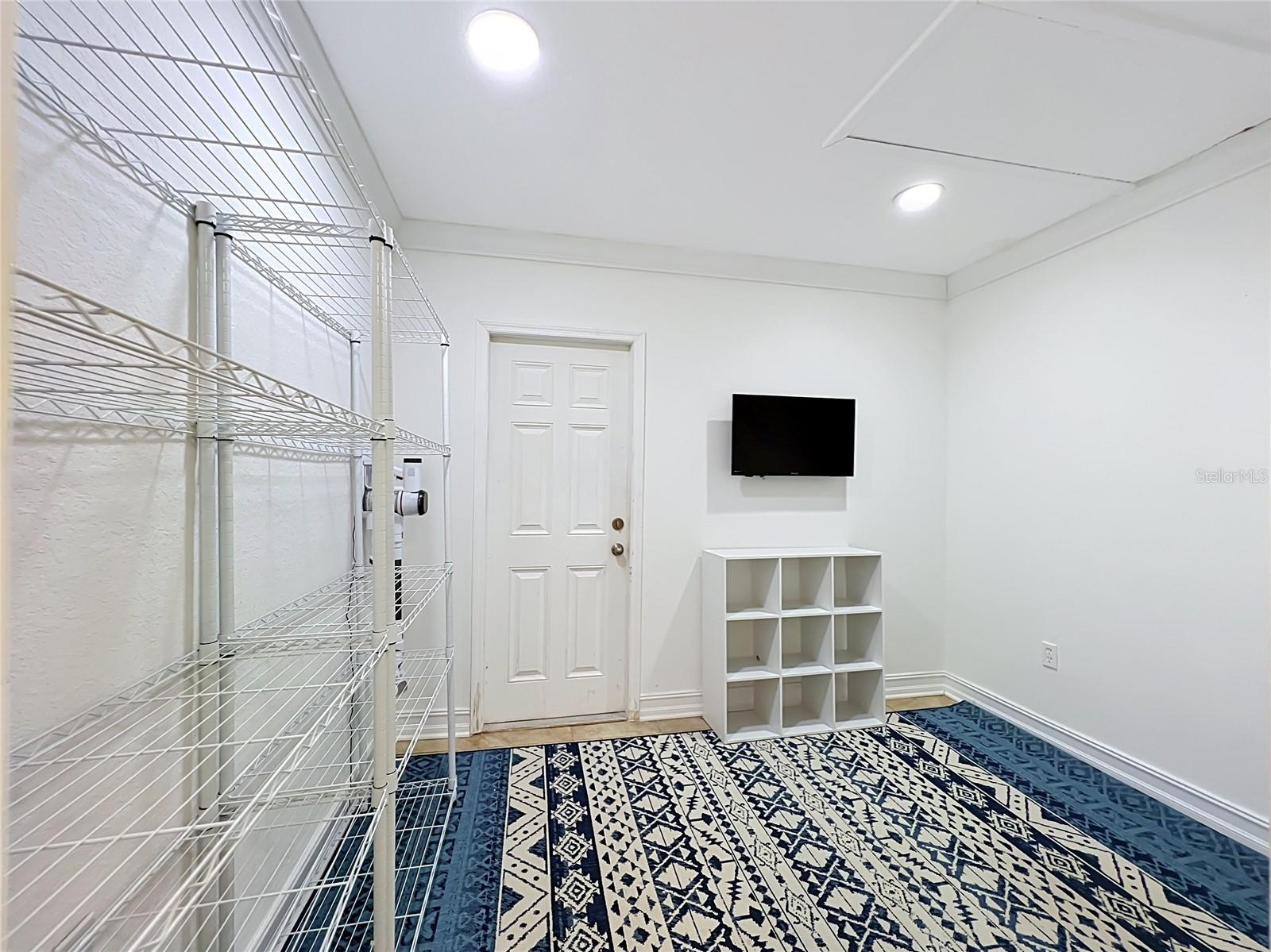 STONEBRIDGE LAKES - Residential