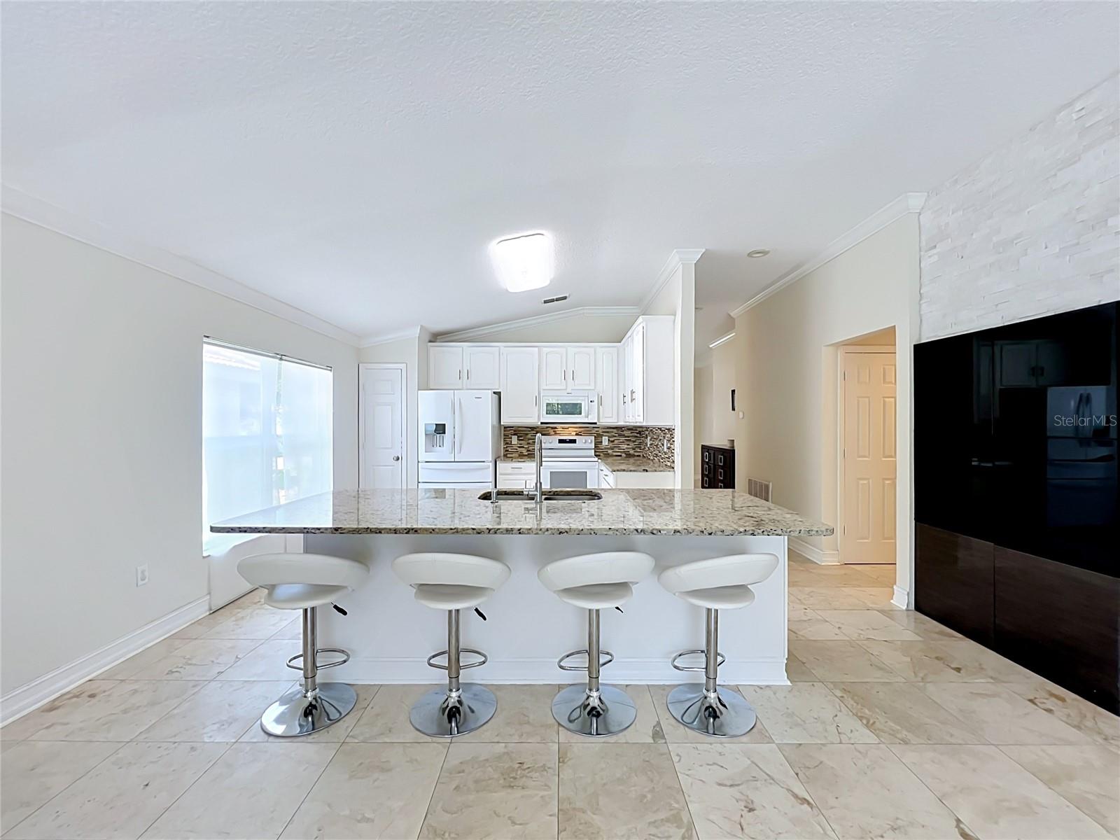 STONEBRIDGE LAKES - Residential