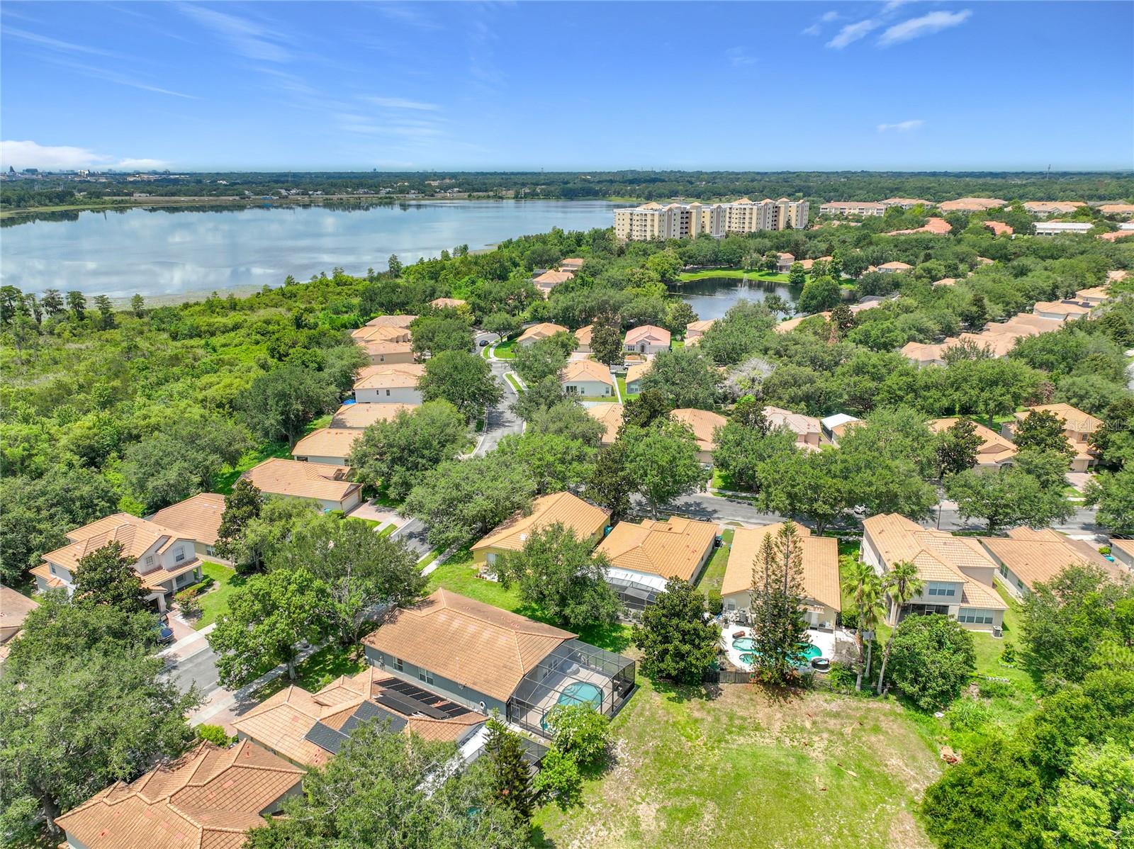 STONEBRIDGE LAKES - Residential