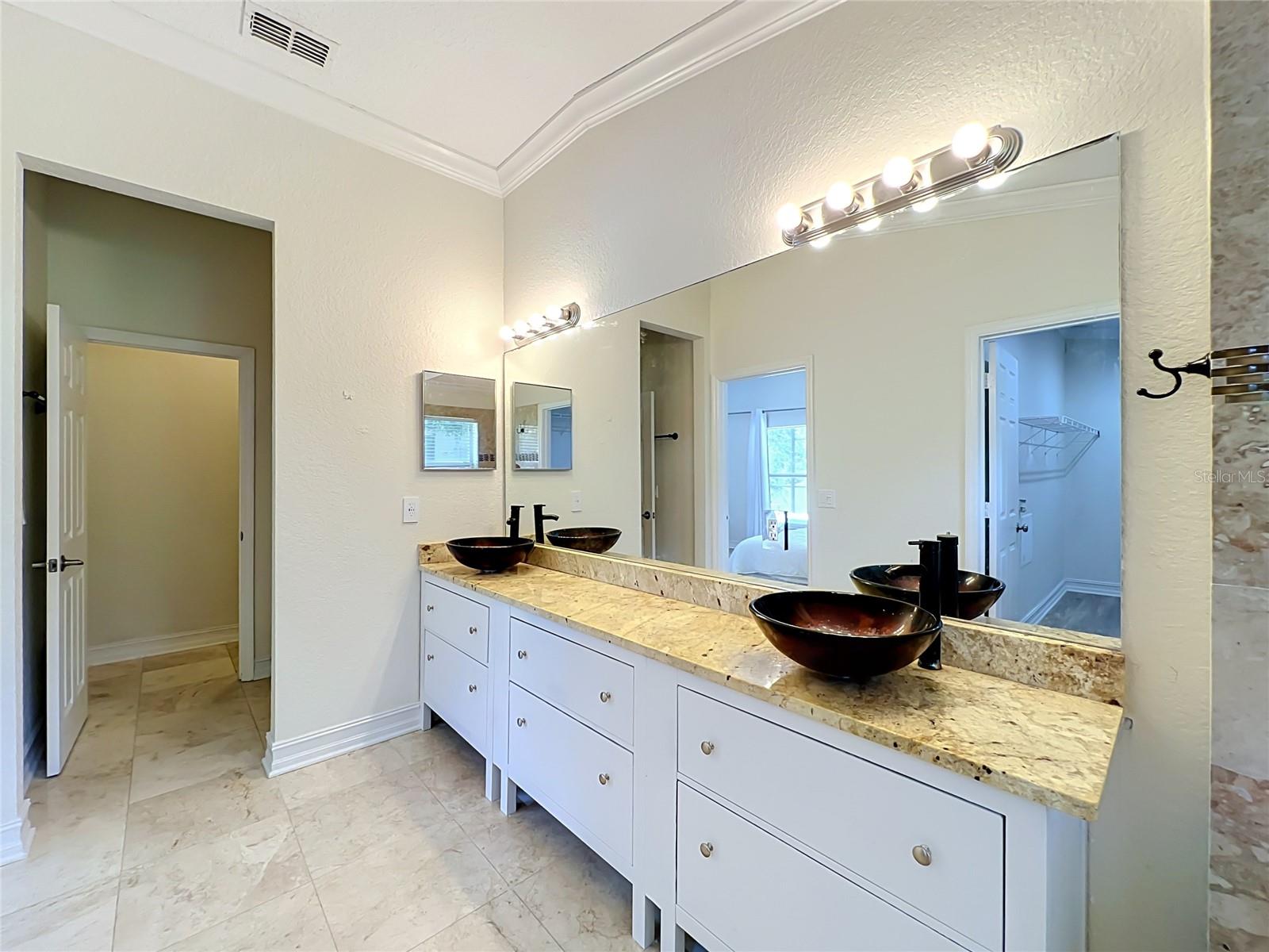 STONEBRIDGE LAKES - Residential