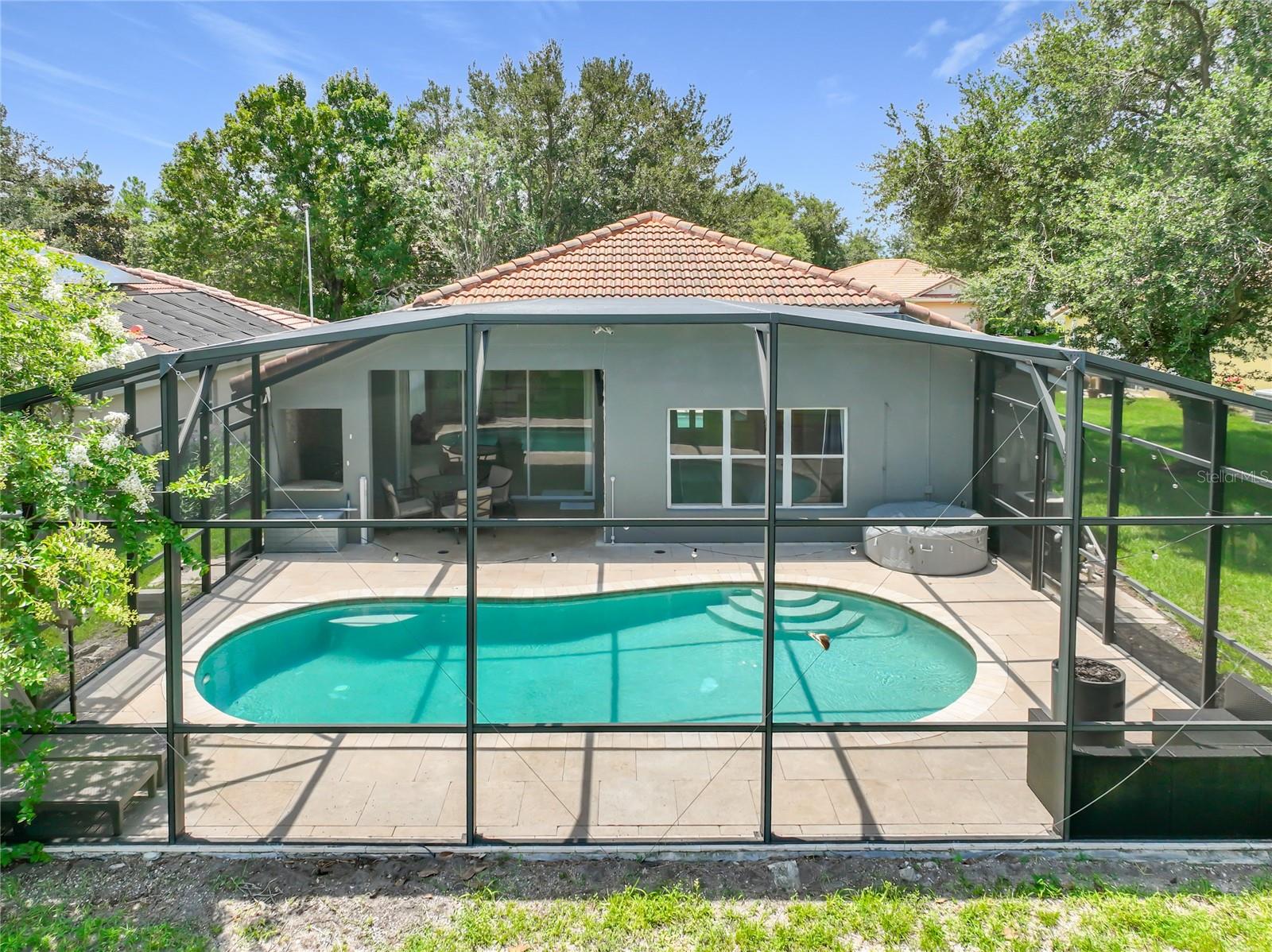 STONEBRIDGE LAKES - Residential