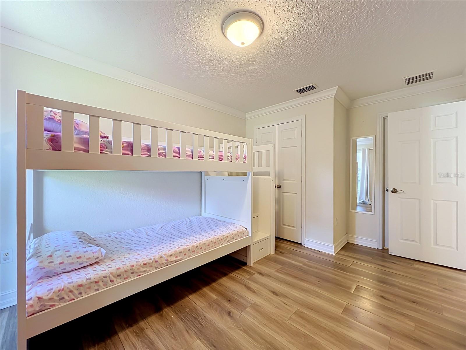 STONEBRIDGE LAKES - Residential