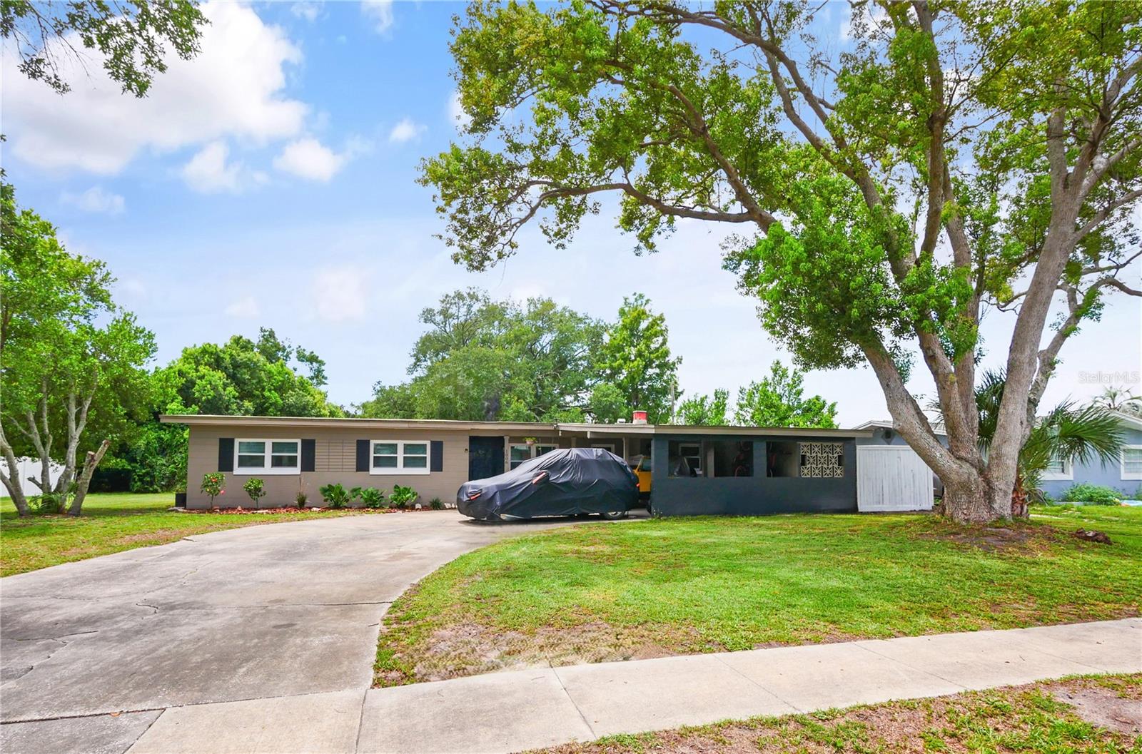 Nestled on a spacious oversized lot on serene Lake Sumerset and no HOA, this beautifully maintained 3-bedroom, 2-bath home offers the perfect combination of privacy, comfort, and convenience. Ideally located just minutes from everything Orlando and Winter Park have to offer, you’ll enjoy easy access to shopping, dining, parks, entertainment, and major roadways. Inside, the bright and inviting floor plan is filled with natural light and features consistent tile flooring throughout for easy maintenance. The updated kitchen includes newer stainless steel appliances, ample cabinetry, and great storage. Both bathrooms have been tastefully renovated, adding a fresh, modern touch. Step outside to the expansive screened-in patio, perfect for entertaining, relaxing, or enjoying the peaceful backyard with exceptional privacy. Additional highlights include brand-new windows, a newer roof, an oversized two-car carport, and plenty of storage space. Don’t miss this rare opportunity to own a private lakeside retreat in one of Orlando’s most convenient locations!