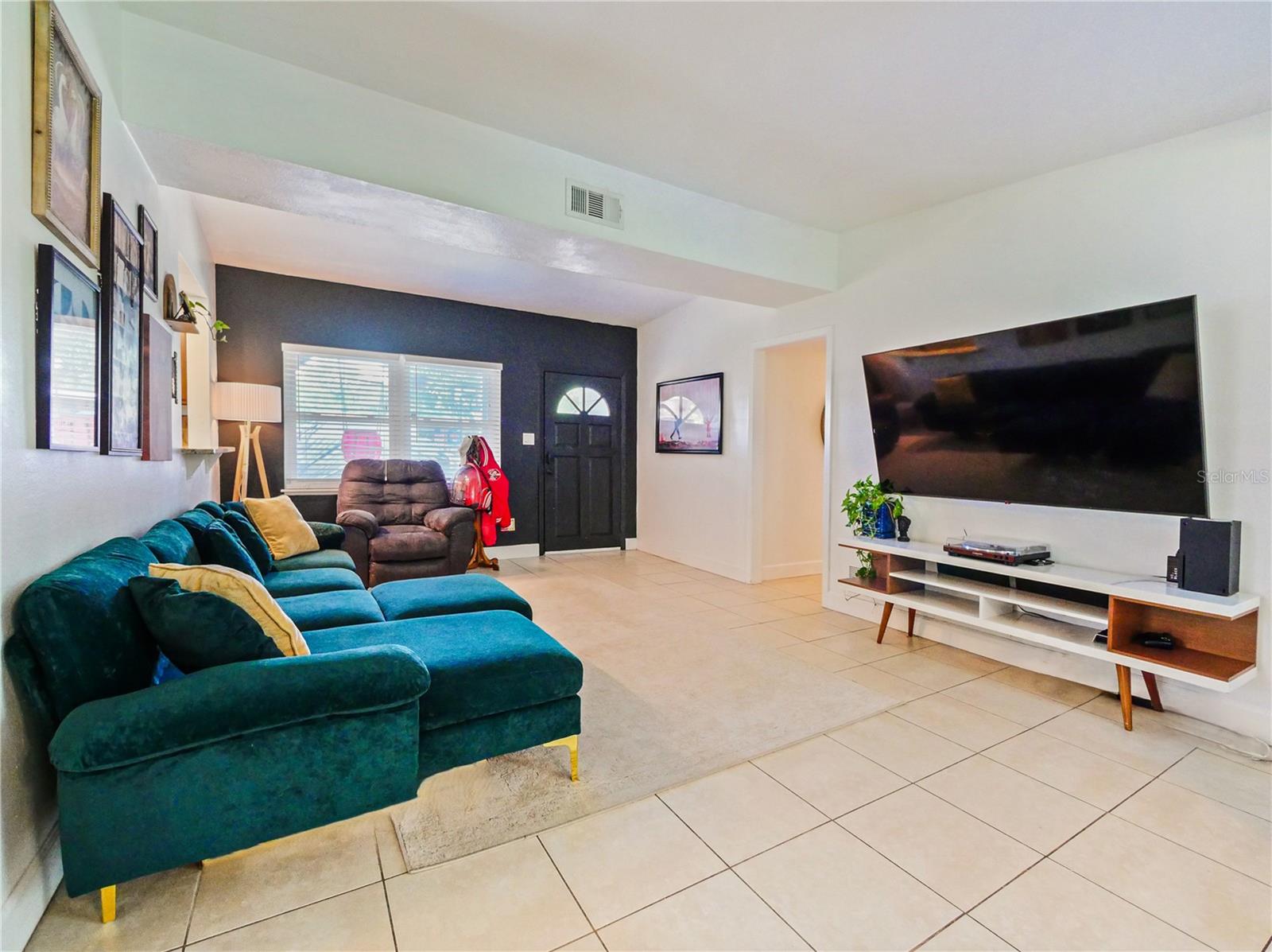 ALBERT LEE RIDGE ADD 04 - Residential