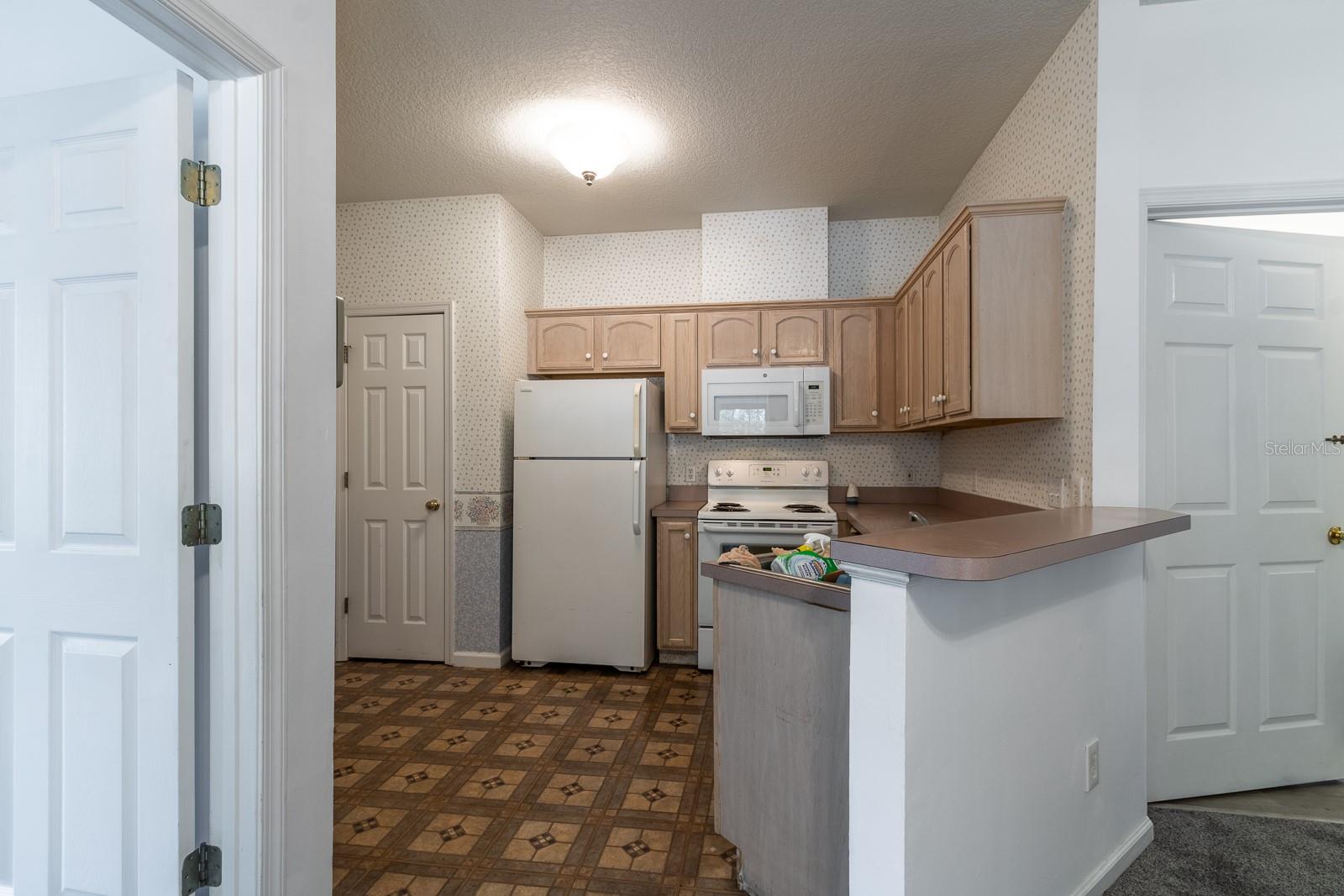 HAILE VILLAGE CENTER - Commercial Sale
