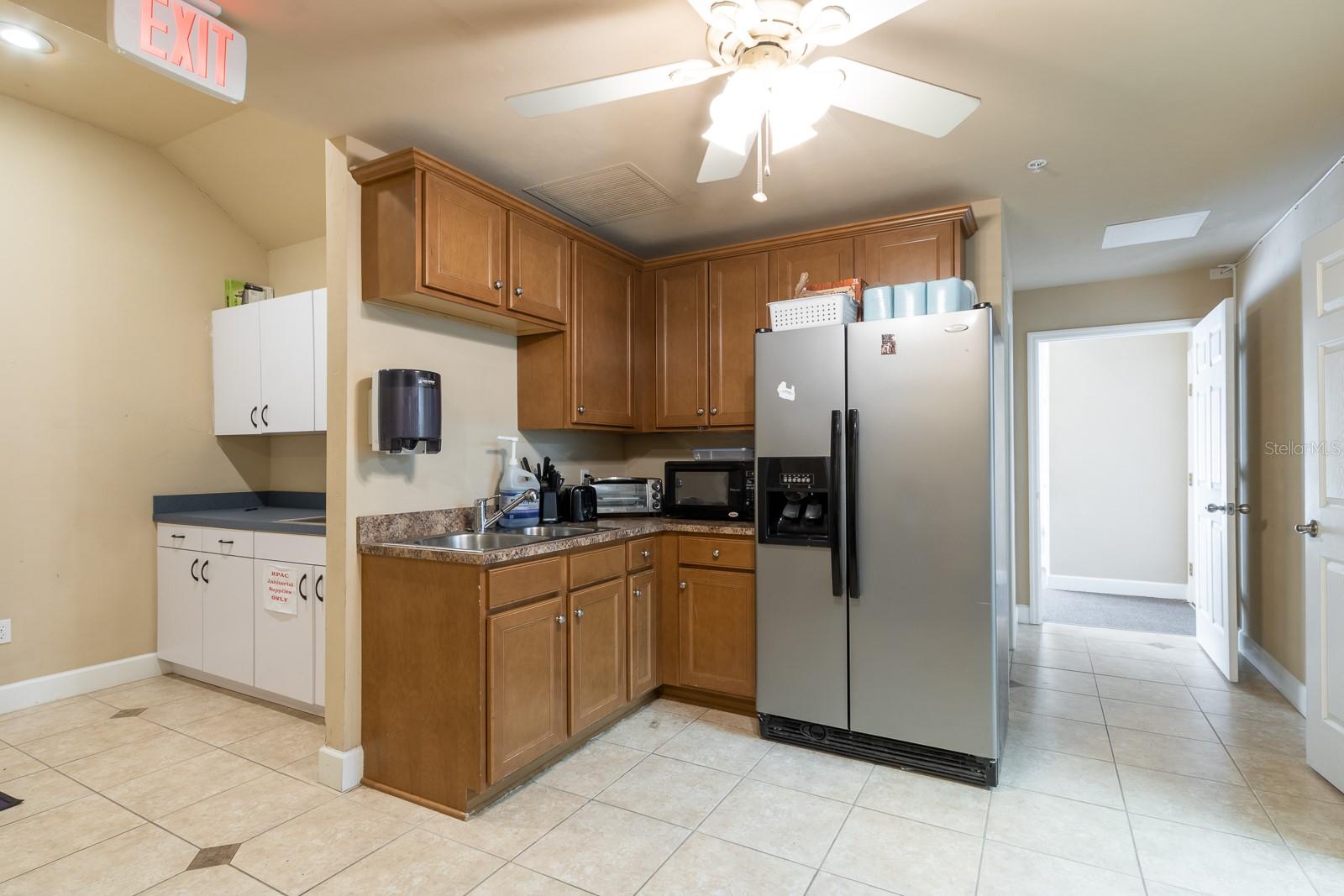 HAILE VILLAGE CENTER - Commercial Sale