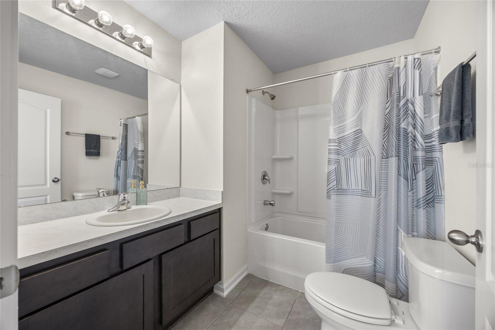 PLANTATION OAKS TOWNHOMES - Residential