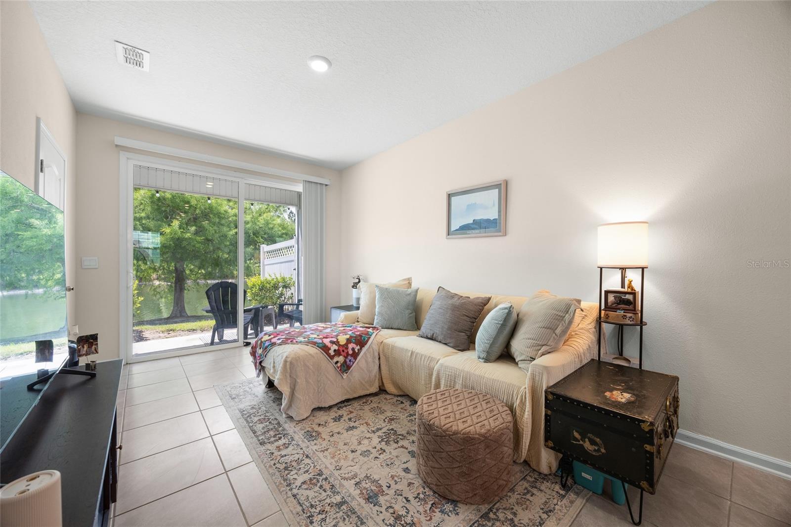 PLANTATION OAKS TOWNHOMES - Residential