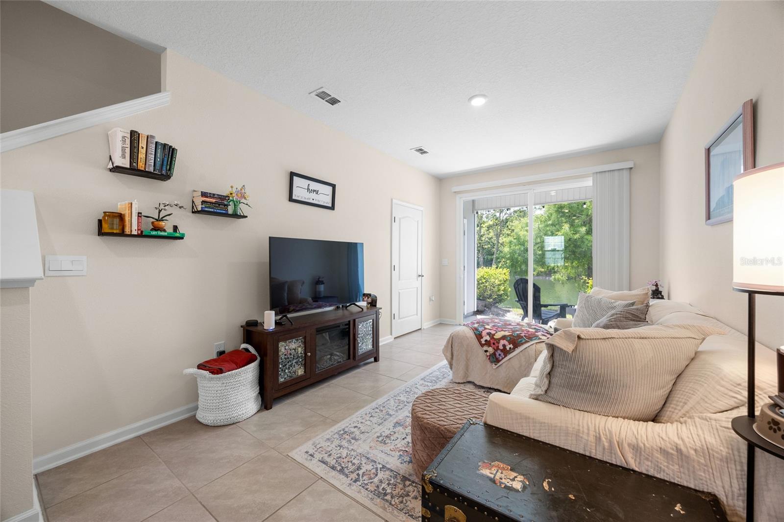PLANTATION OAKS TOWNHOMES - Residential