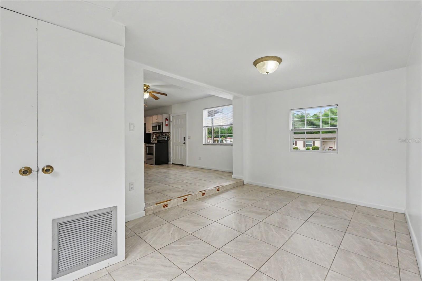CITRUS SPGS UNIT 02 - Residential