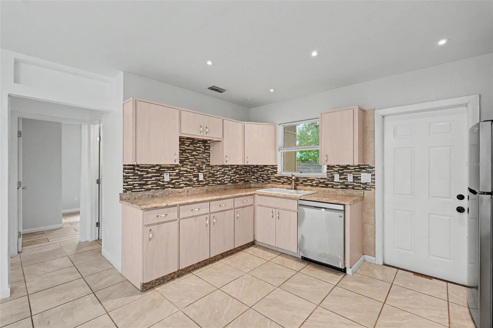 CITRUS SPGS UNIT 02 - Residential