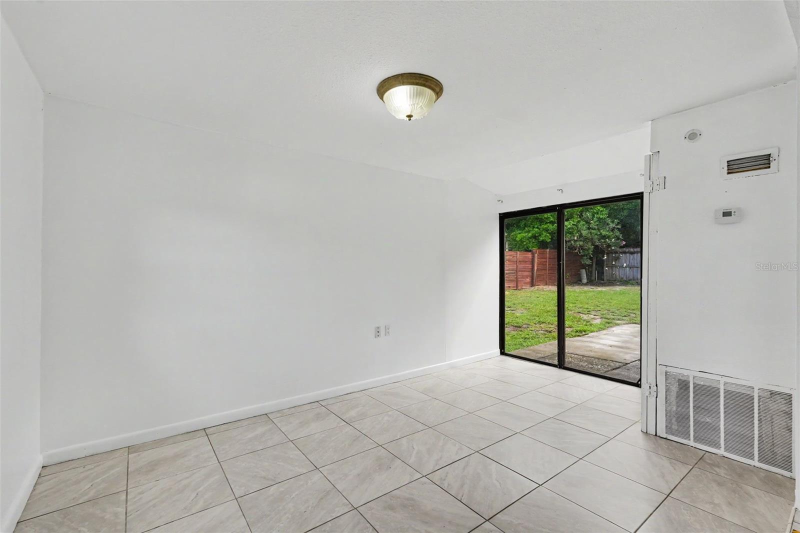 CITRUS SPGS UNIT 02 - Residential
