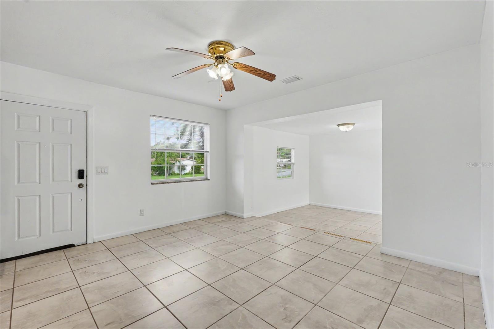 CITRUS SPGS UNIT 02 - Residential