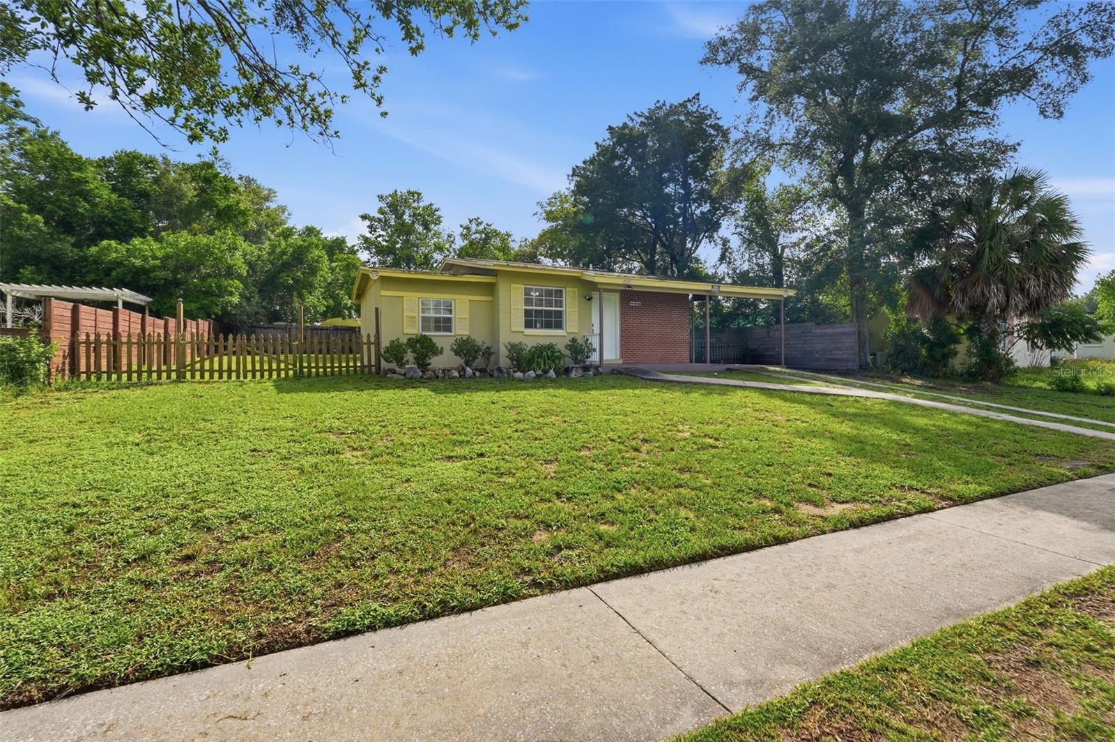 CITRUS SPGS UNIT 02 - Residential