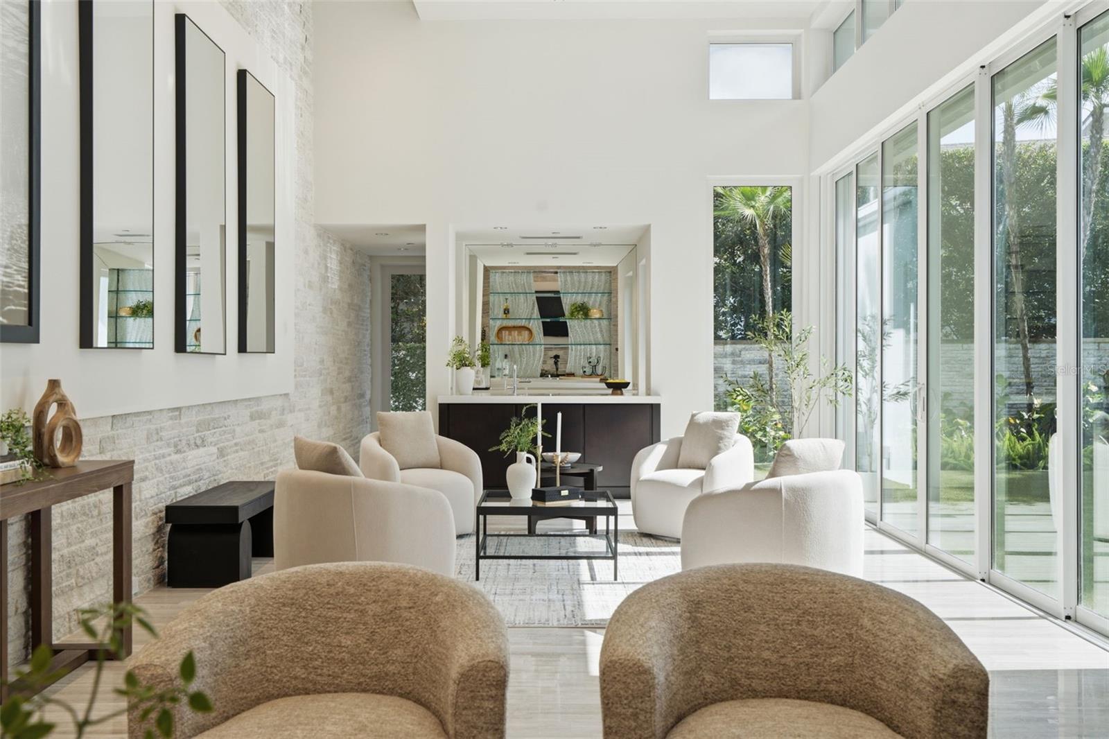 ALEXANDER PLACE - Residential