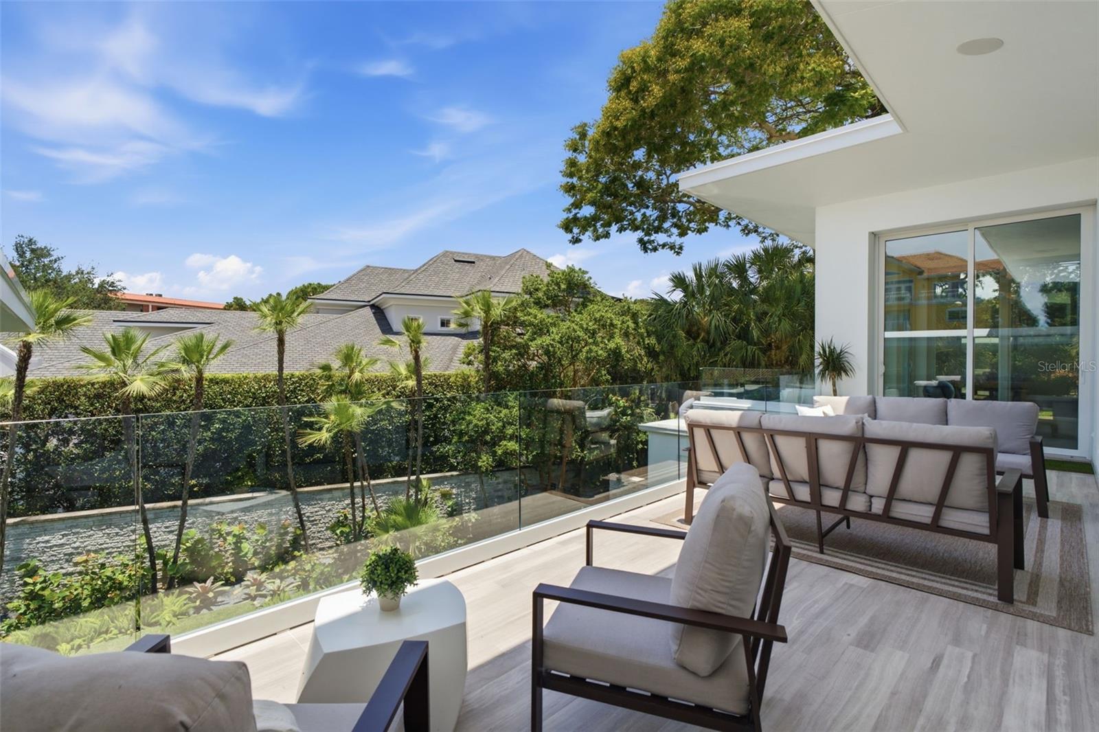 ALEXANDER PLACE - Residential
