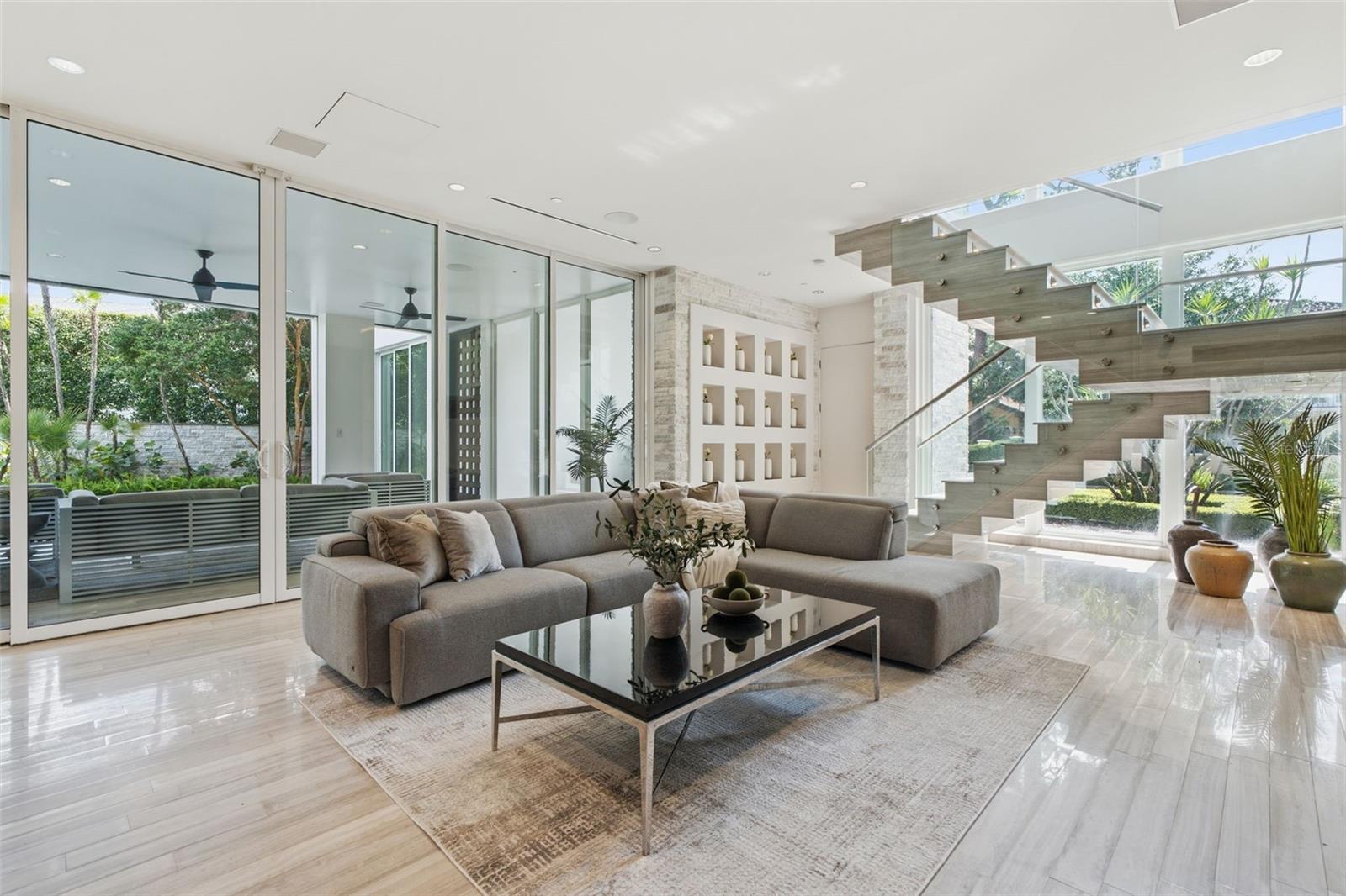 ALEXANDER PLACE - Residential