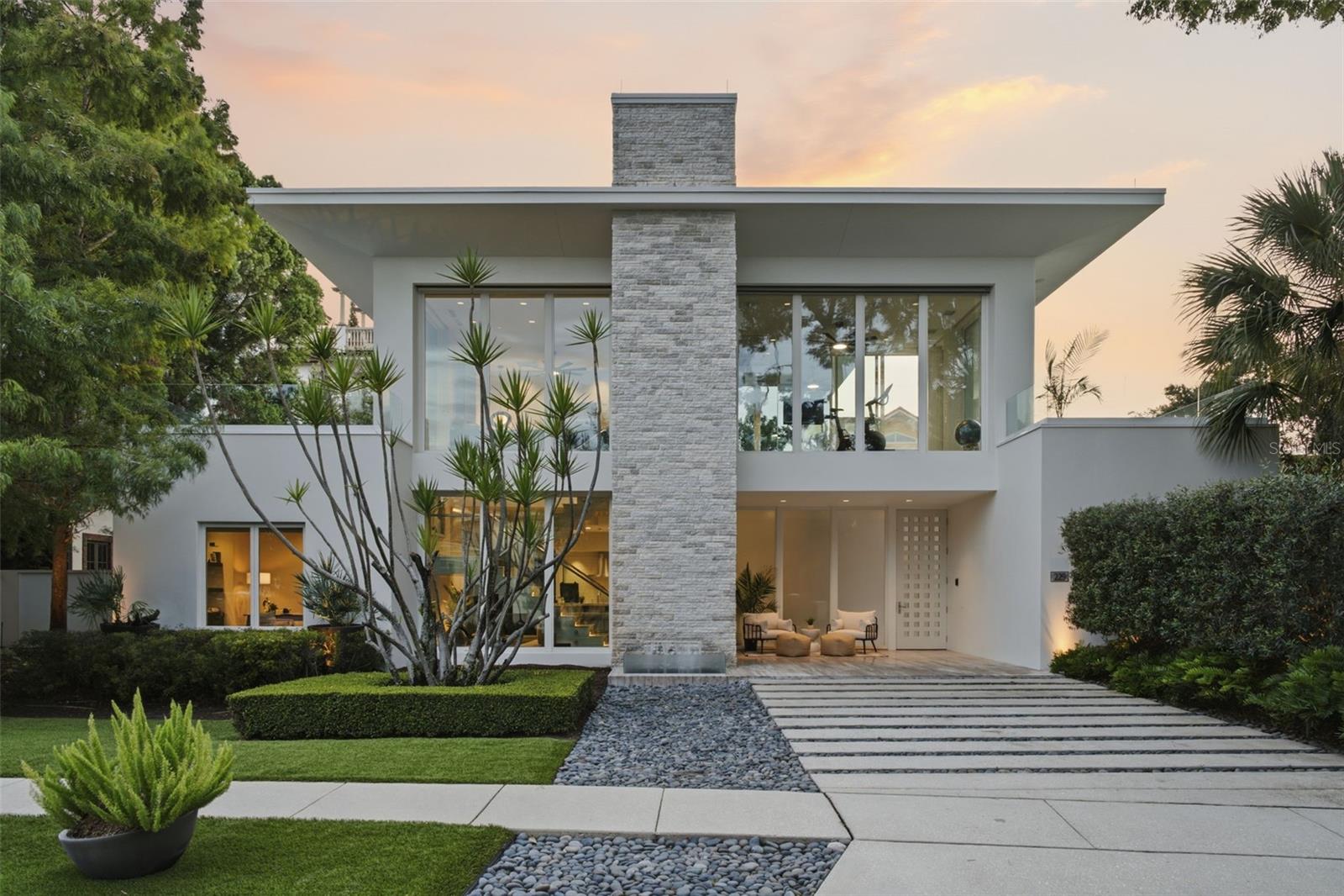 ALEXANDER PLACE - Residential