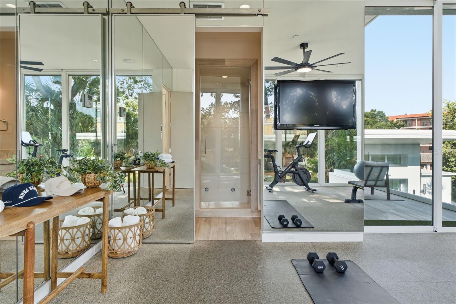 ALEXANDER PLACE - Residential