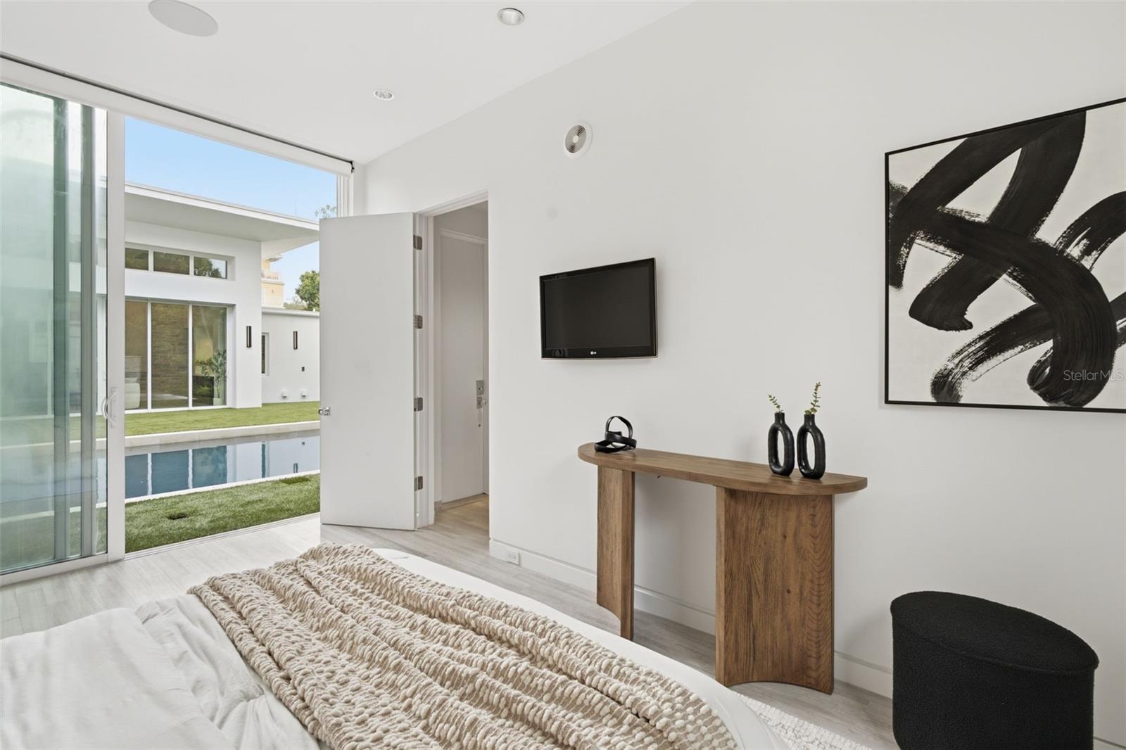 ALEXANDER PLACE - Residential