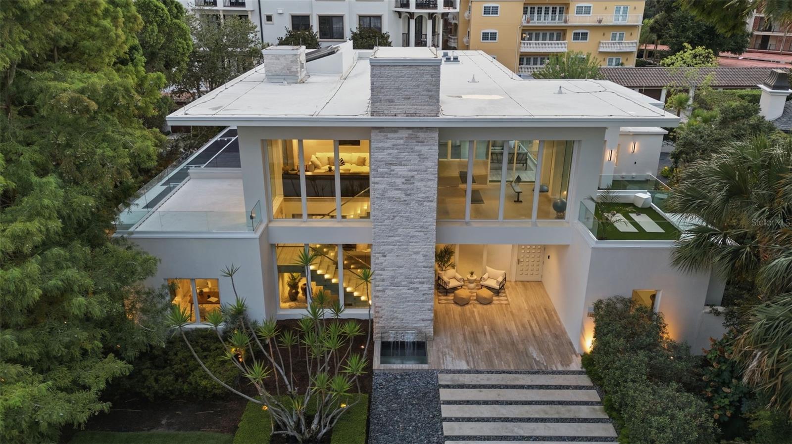 ALEXANDER PLACE - Residential