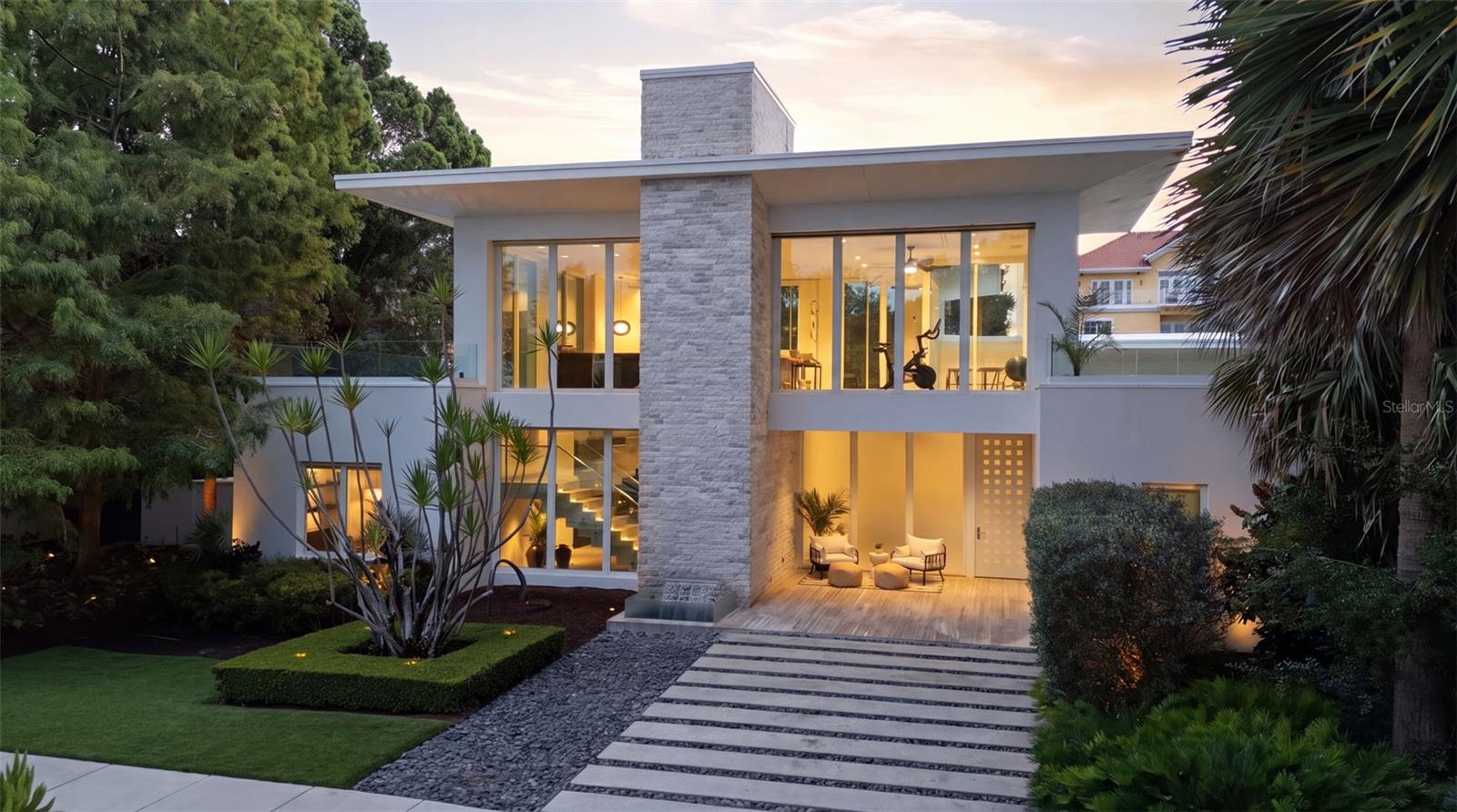 ALEXANDER PLACE - Residential