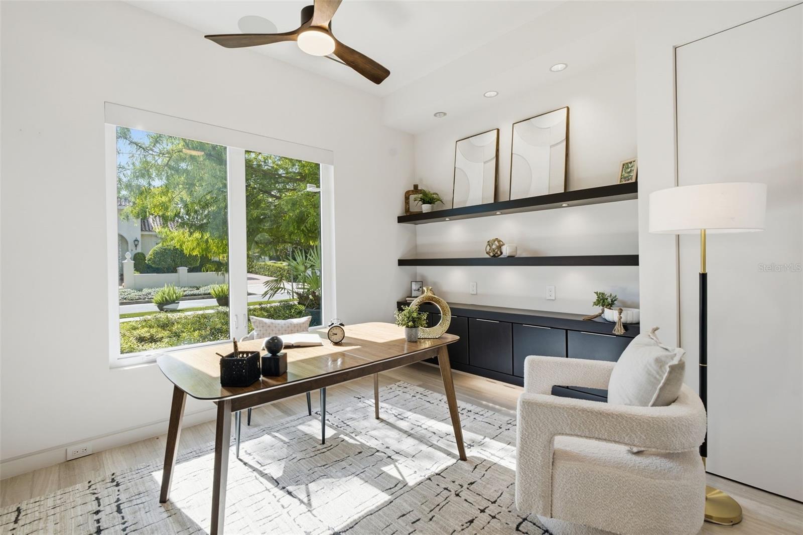 ALEXANDER PLACE - Residential