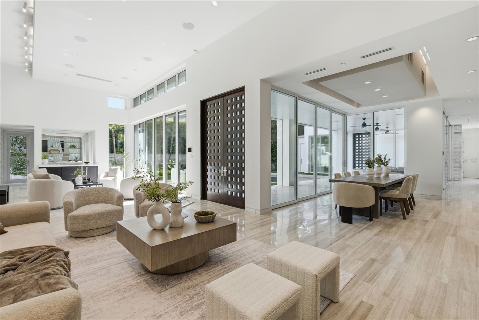 ALEXANDER PLACE - Residential
