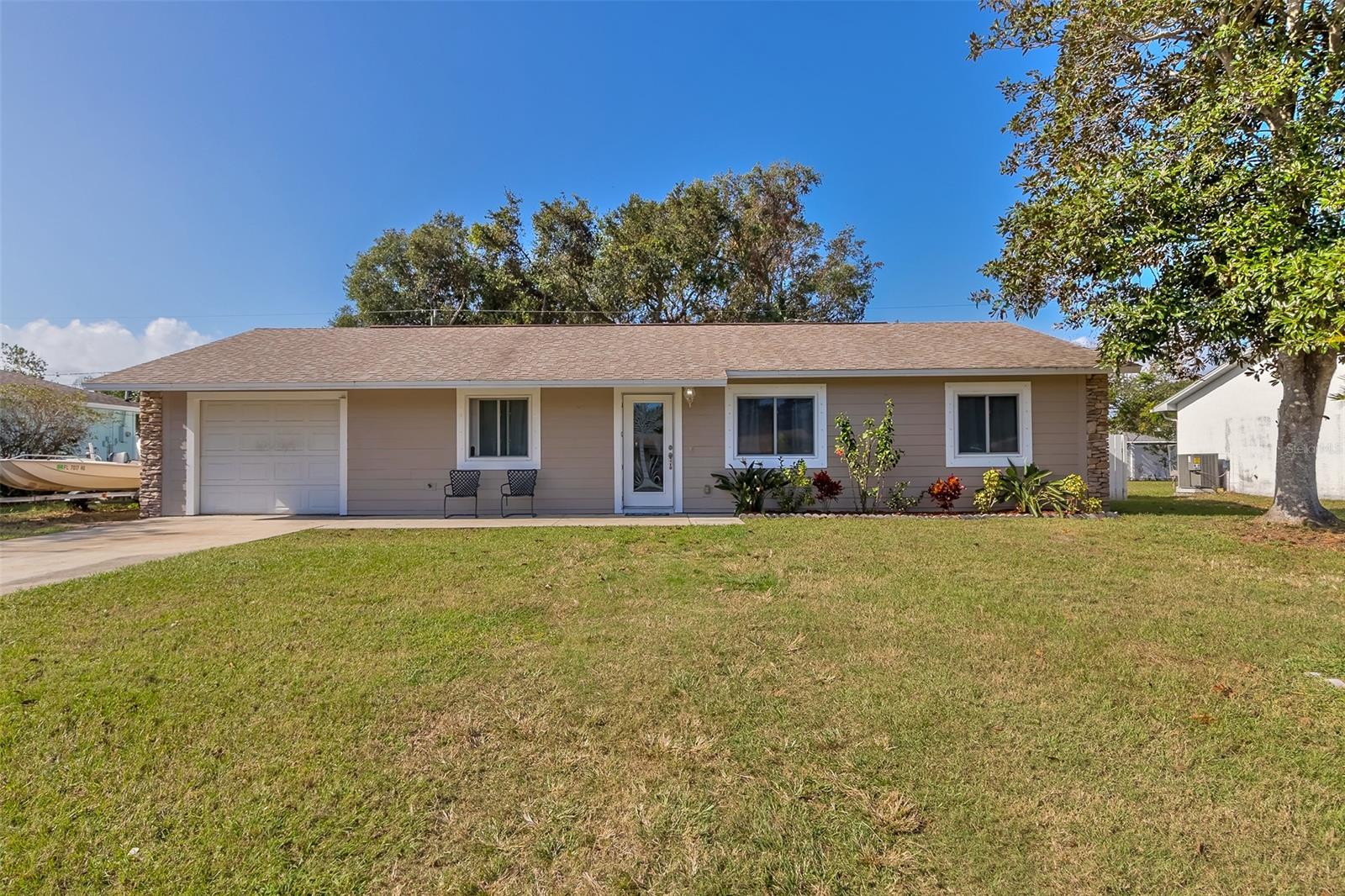 Florida Shores 01 - Residential
