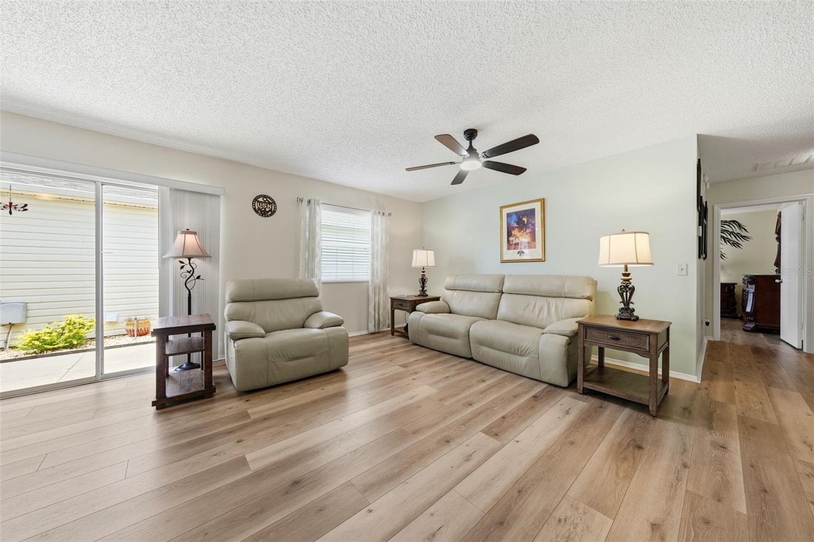 VILLAGES OF SUMTER OAK BEND VILLAS - Residential