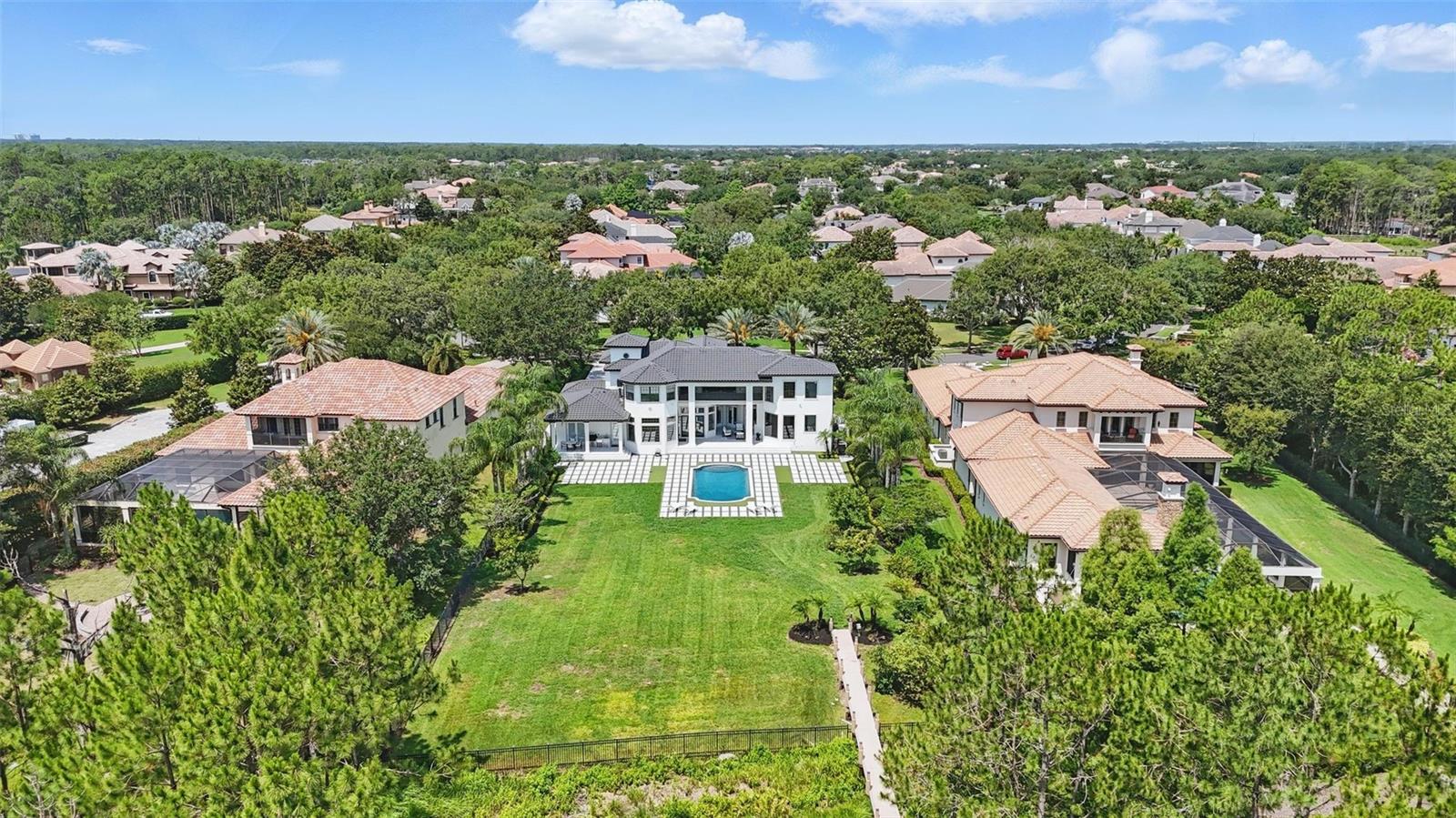 KEENES POINTE - Residential