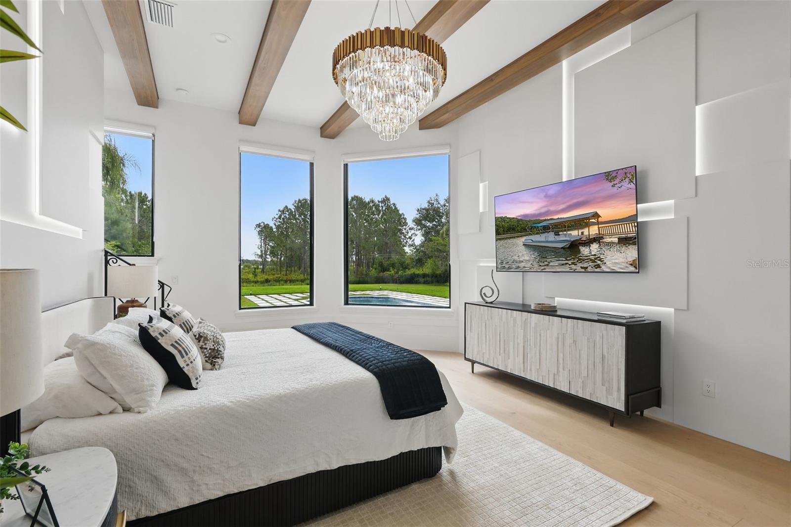 KEENES POINTE - Residential