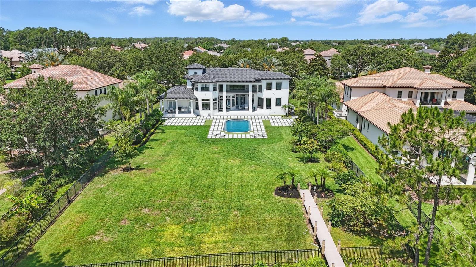 KEENES POINTE - Residential