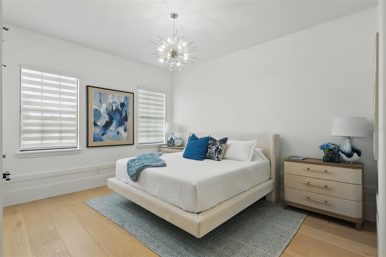 KEENES POINTE - Residential