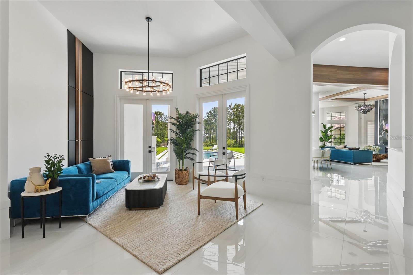 KEENES POINTE - Residential