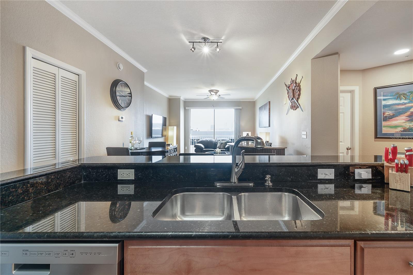 PARKCREST HARBOUR ISLAND CONDO - Residential Lease