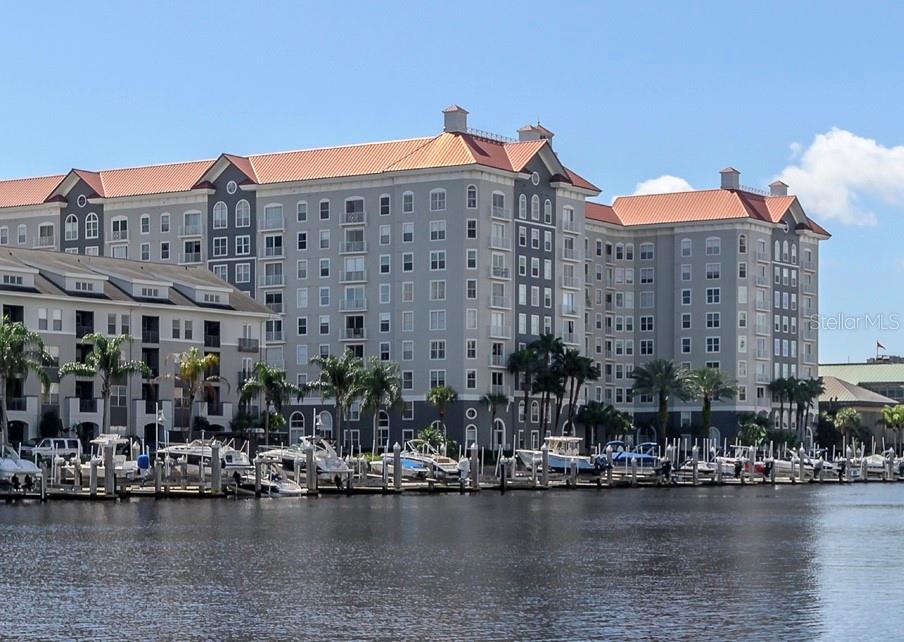 PARKCREST HARBOUR ISLAND CONDO - Residential Lease