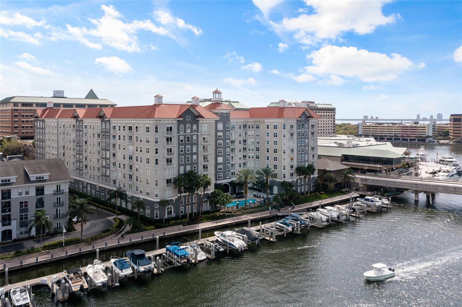 PARKCREST HARBOUR ISLAND CONDO - Residential Lease