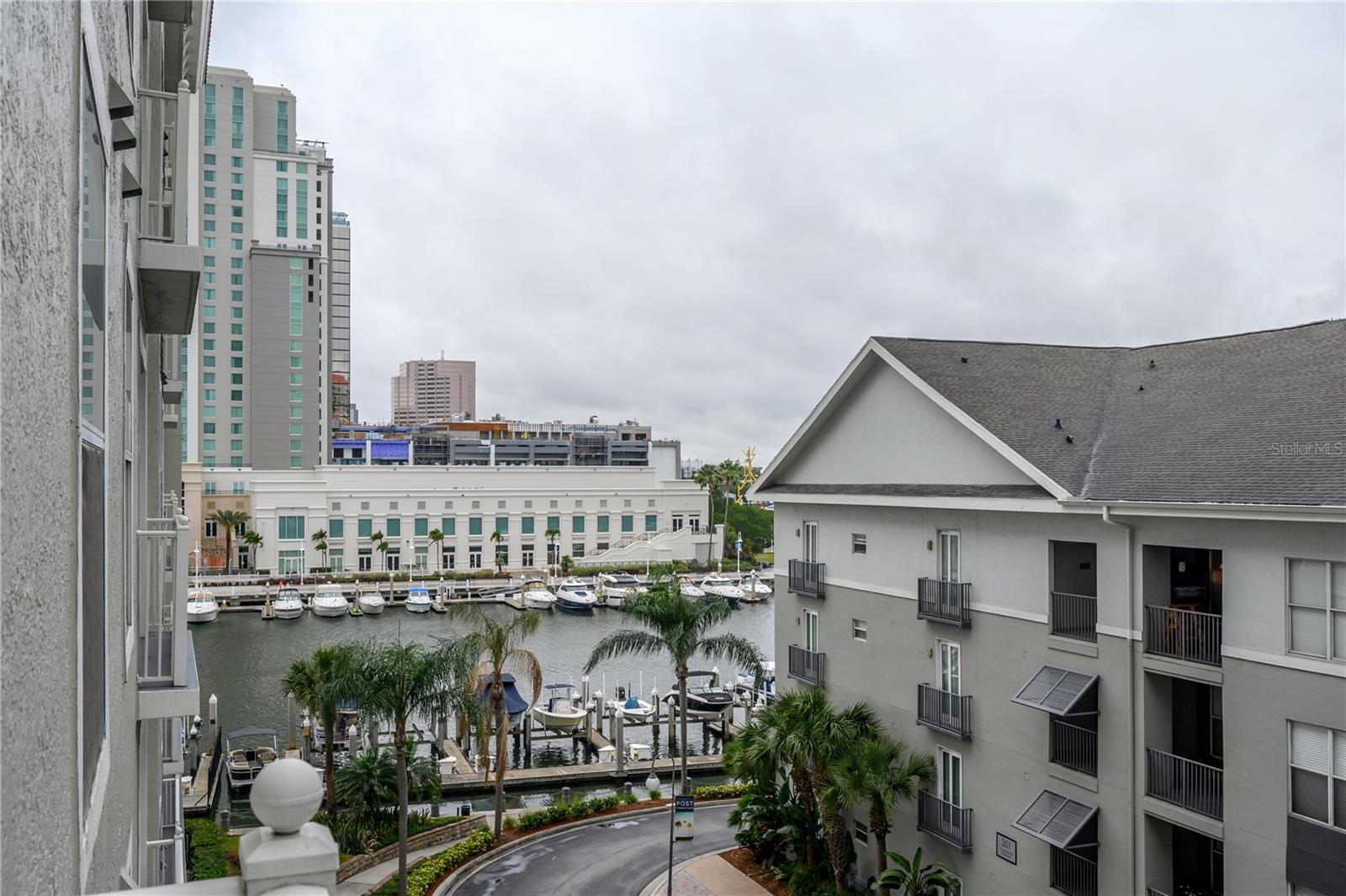PARKCREST HARBOUR ISLAND CONDO - Residential Lease