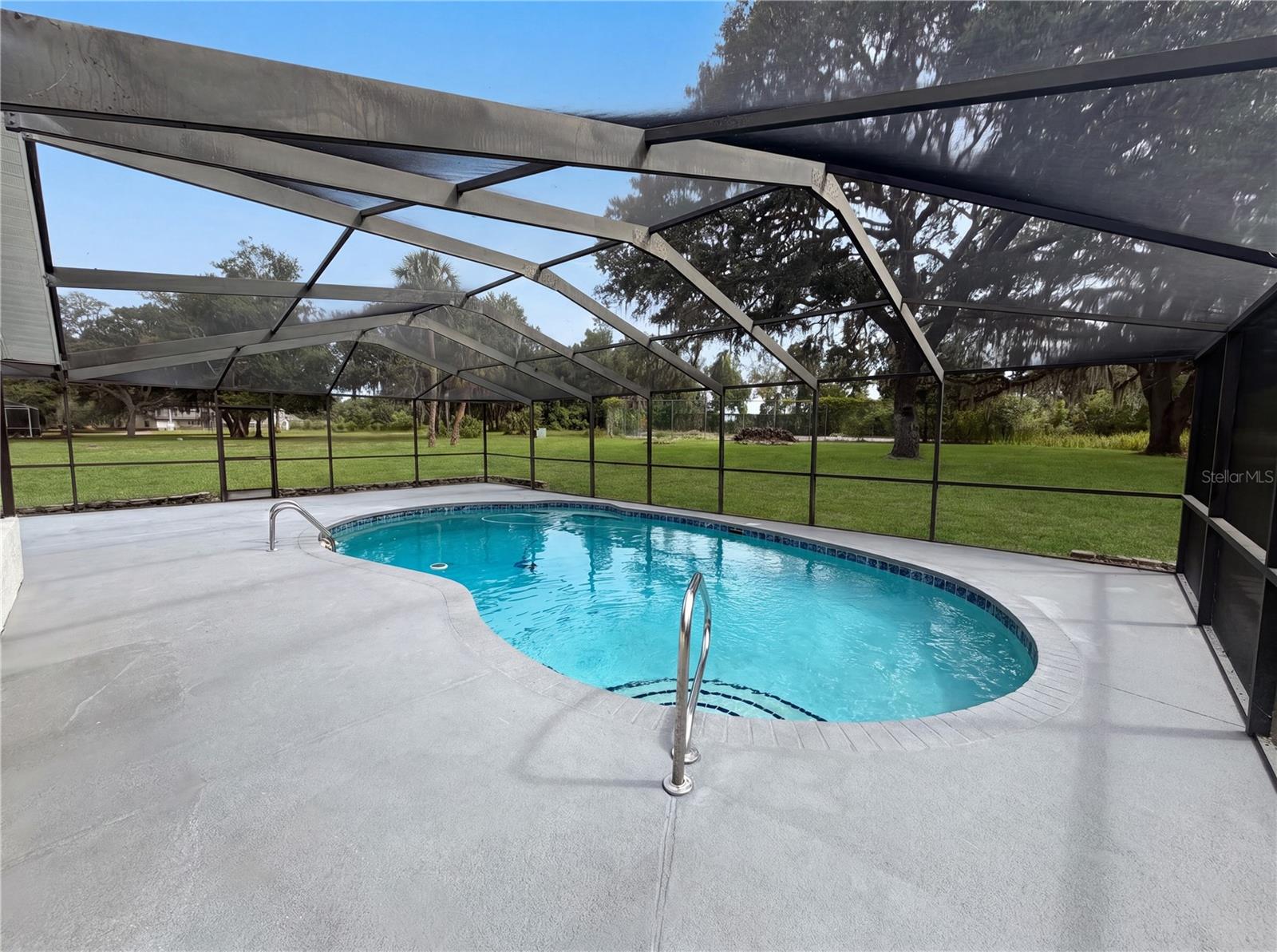 SAWGRASS - Residential