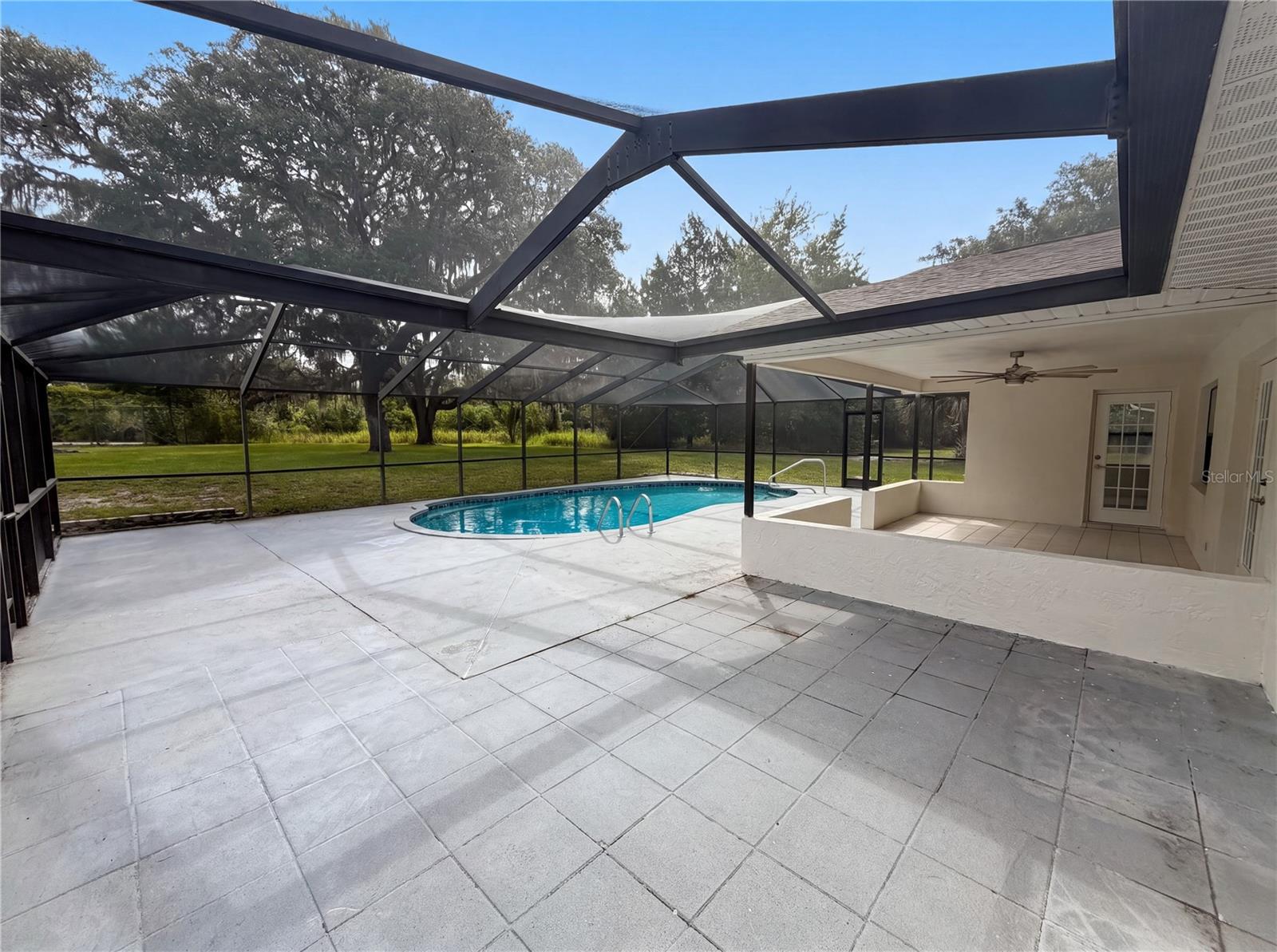 SAWGRASS - Residential