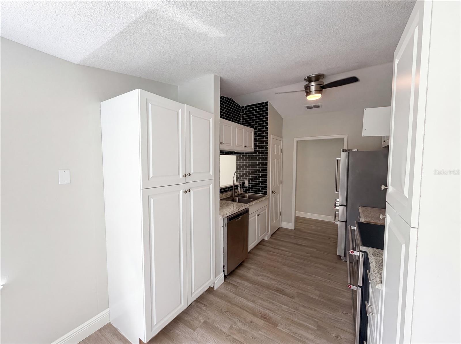 SAWGRASS - Residential