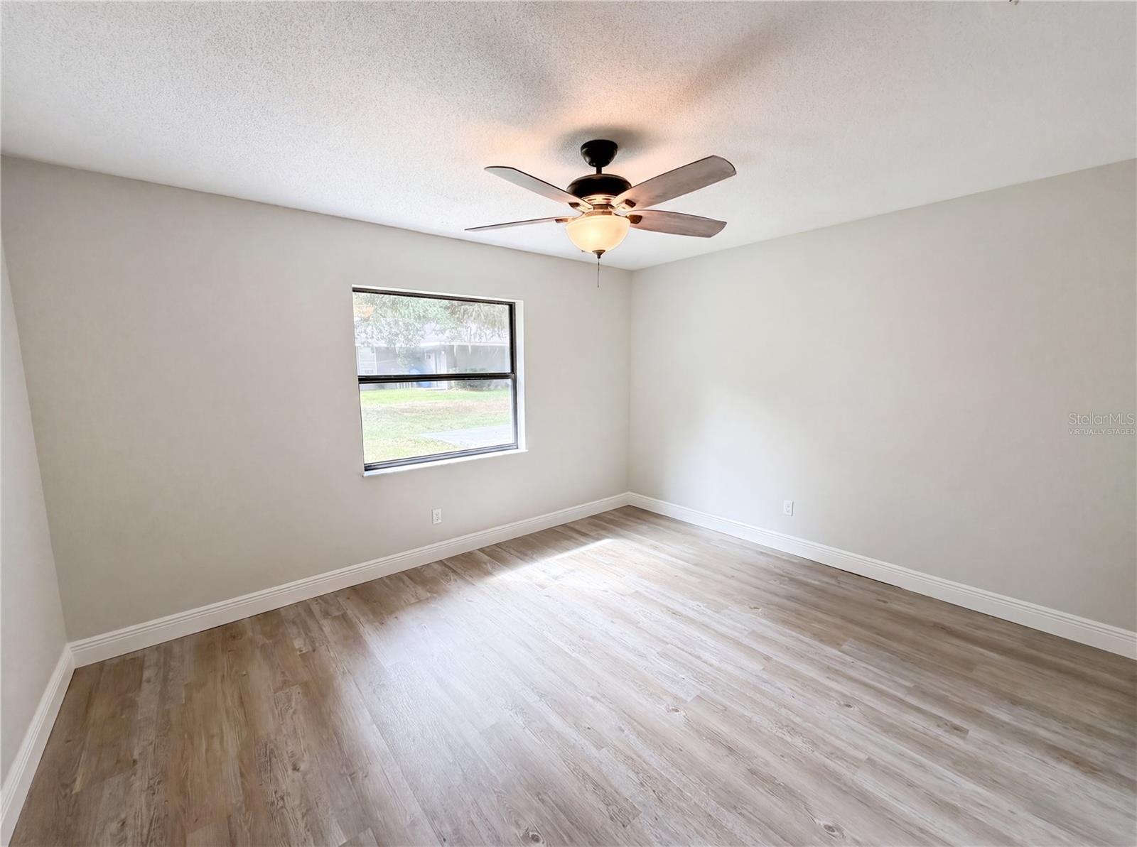 SAWGRASS - Residential