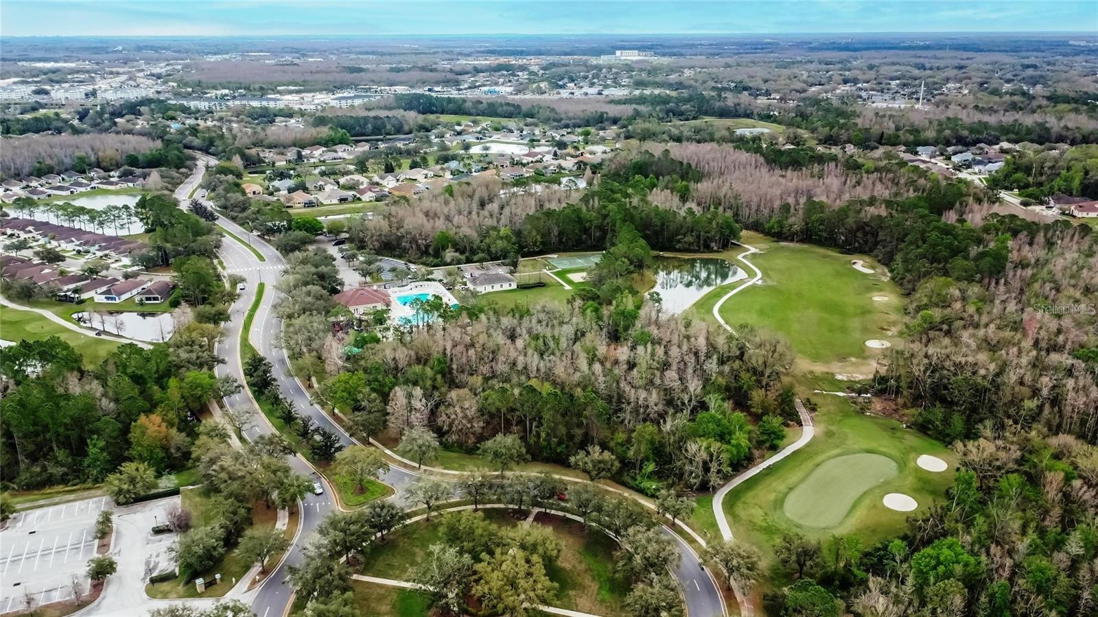 LEXINGTON OAKS VILLAGE 17 UNITS A & B - Residential