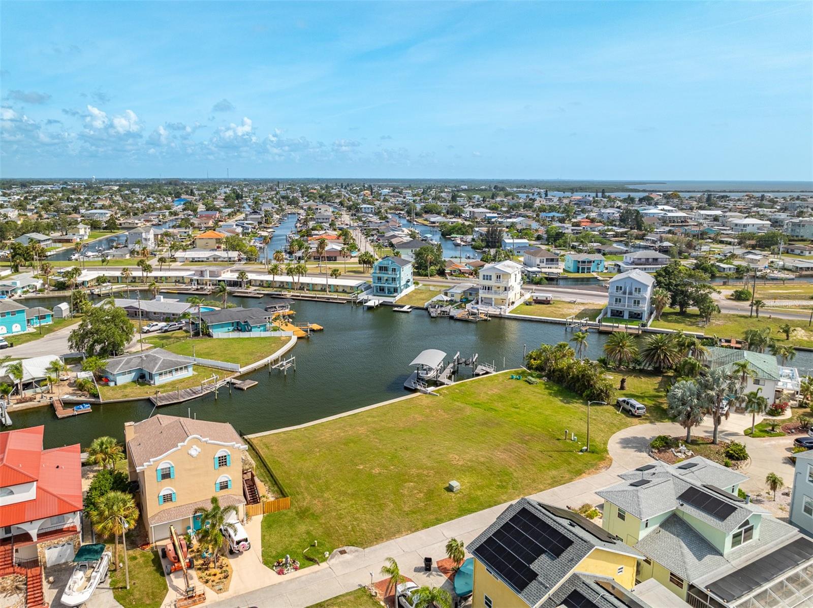 HUDSON BEACH ESTATES - Land