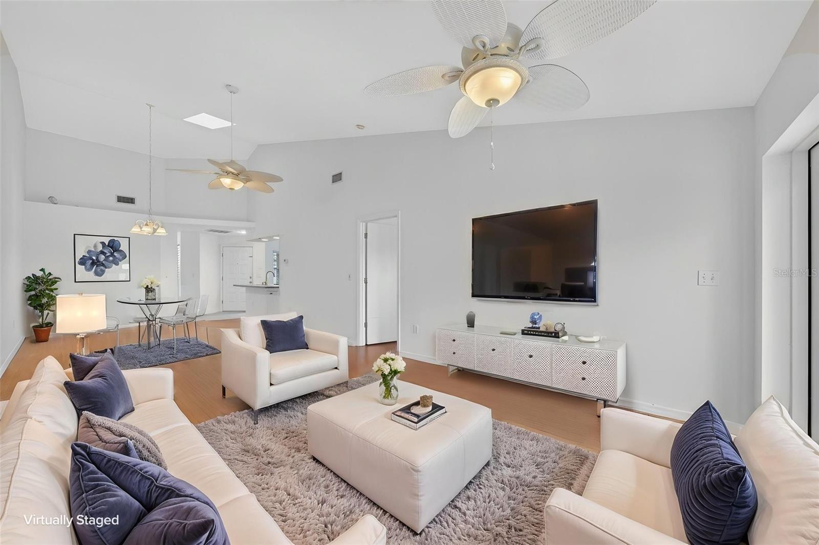 RIVIERA CLUB VILLAGE AT LONGWOOD RUN PH 02 - Residential